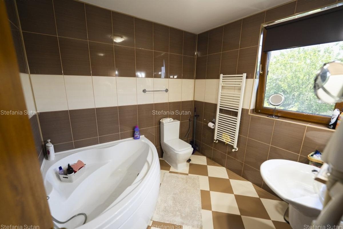 Casa 8 camere - 326 mp utili -teren 600 mp - cartier Rovine-Lapus Arges - 20