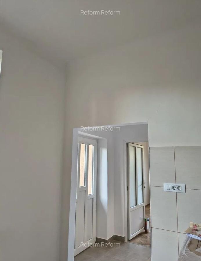 De vânzare casă cu teren 770 mp, în Dâmbul Rotund - 7 De vânzare casă cu teren 770 mp, în Dâmbul Rotund - 7