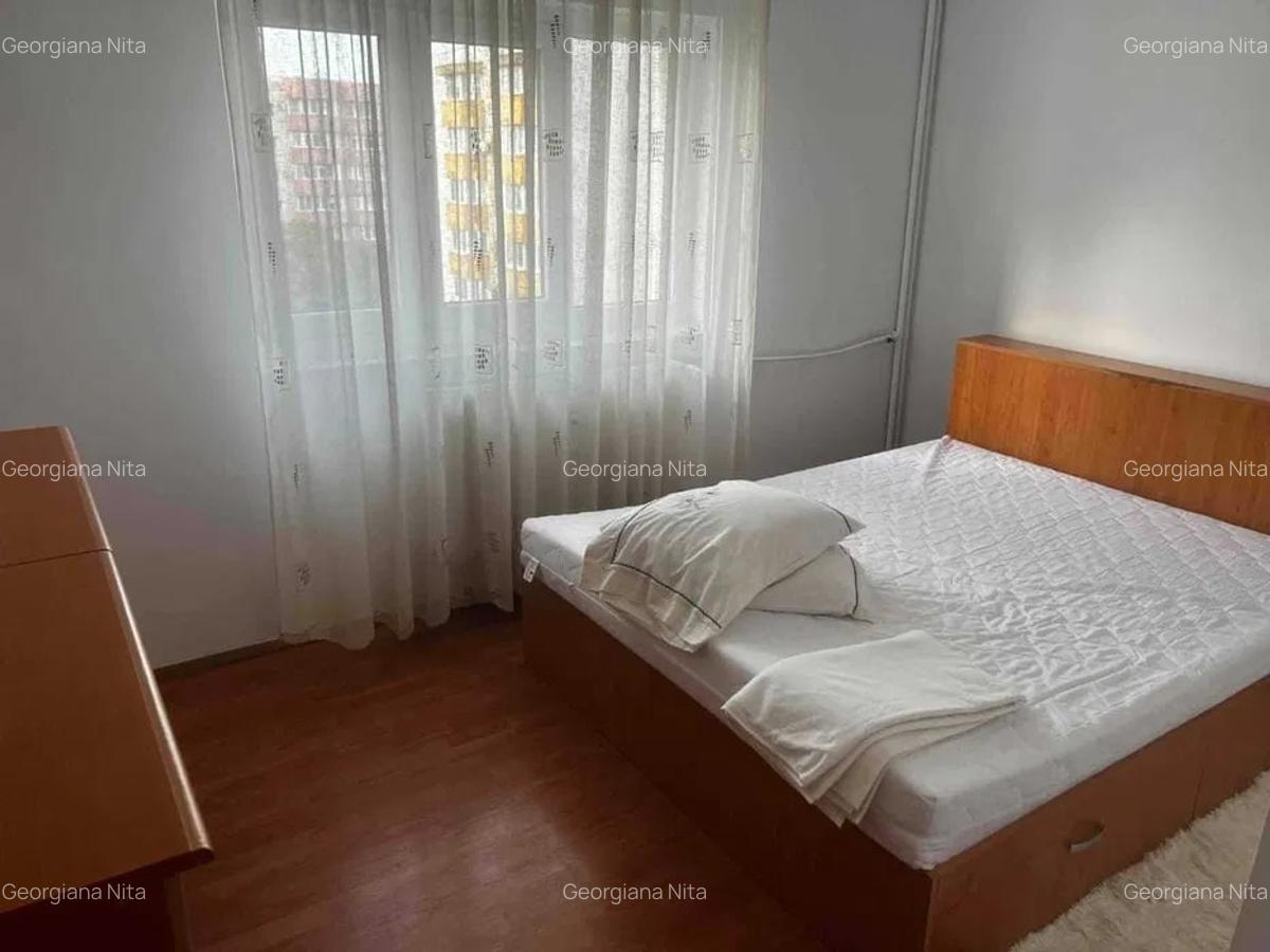 Inchiriere apartament 3 camere 13 Septembrie - 8