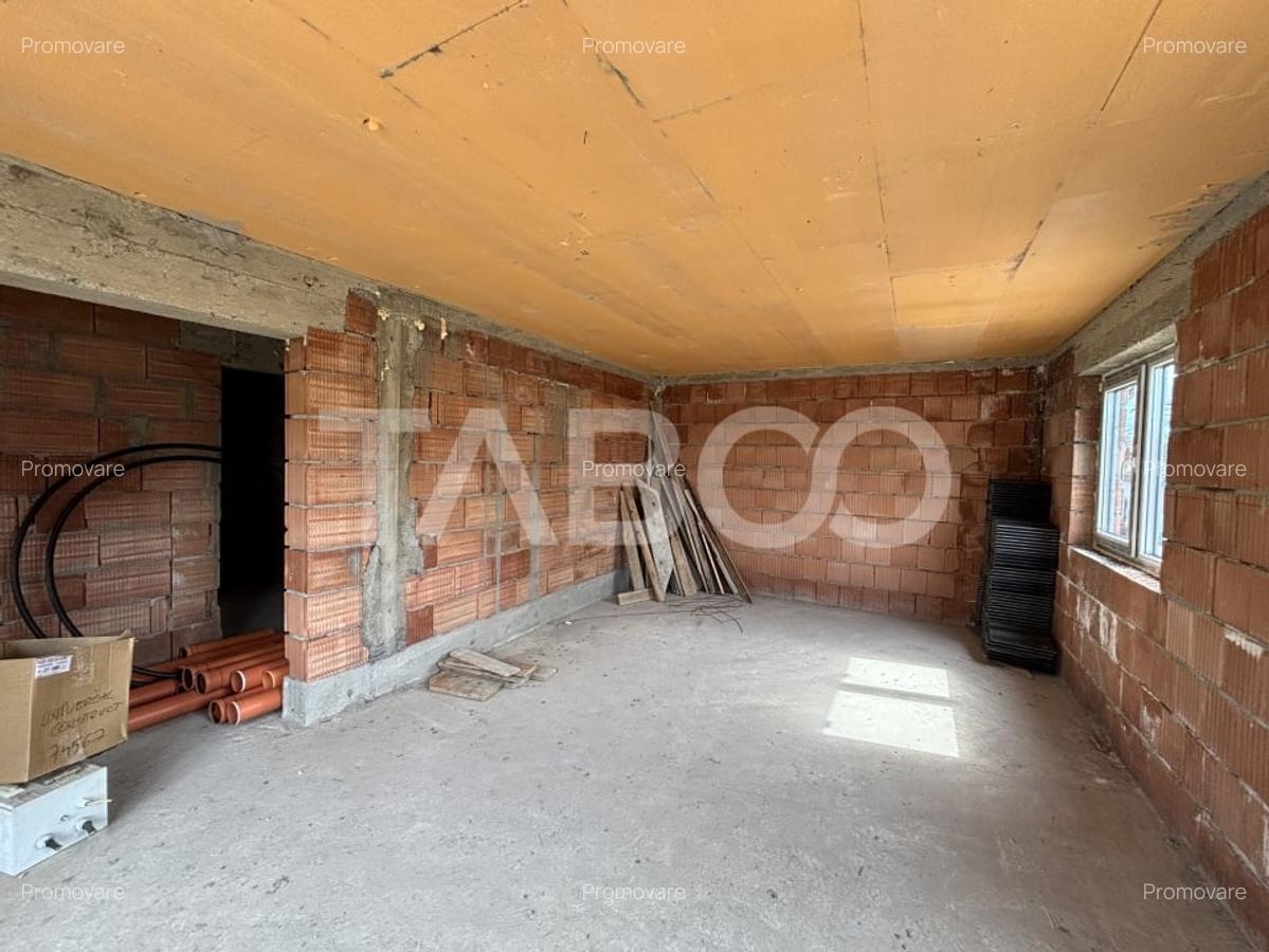 Casa individuala de vanzare constructie noua 2024 Sura Mare - 2