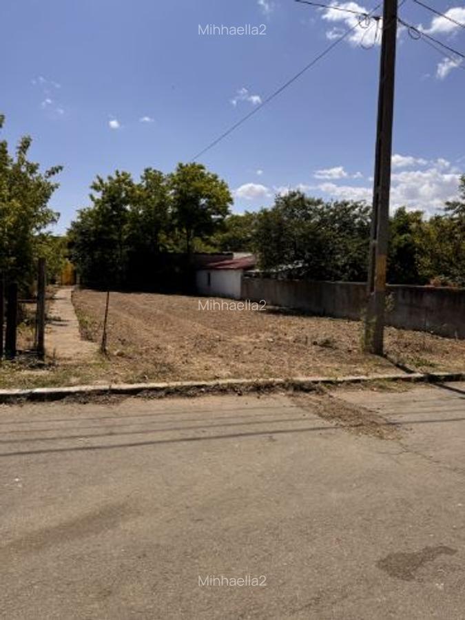 Oportunitate excelentă de investiție sau construcție în Eforie Sud - 3