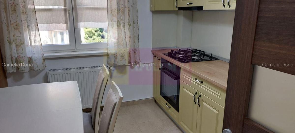 Inchiriere apartament cu 3 camere in zona Decebal-adiacent - 10