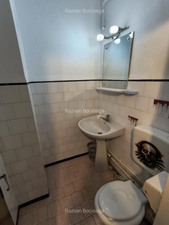 I C Bratianu  sr uri- apartament 3 camere decomandat - 17