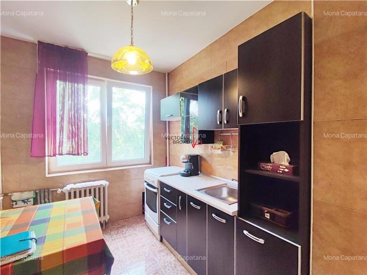 Etaj 3/10, mobilat si utilat bloc reabilitat Doamna Ghica, in planul doi - 10 Etaj 3/10, mobilat si utilat bloc reabilitat Doamna Ghica, in planul doi - 10