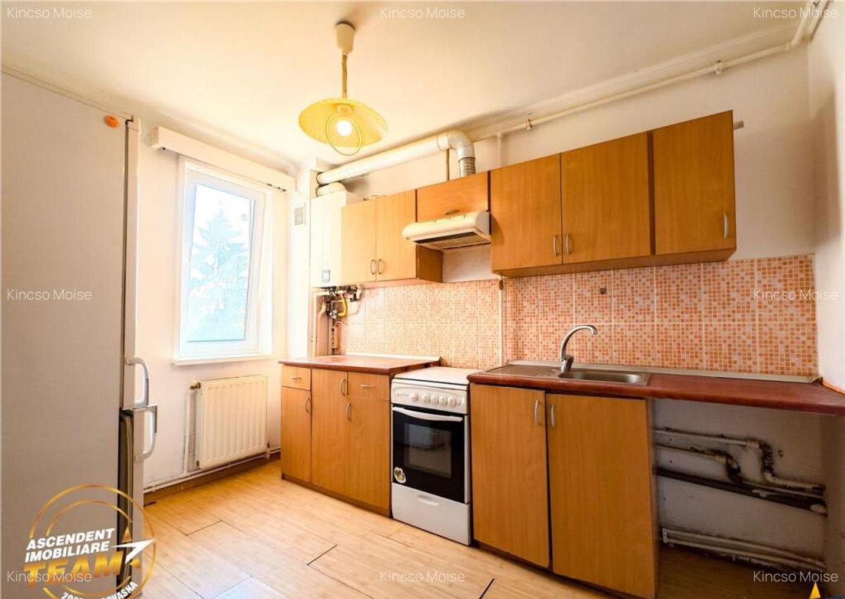 Tur Virtual! Decomandat,3 camere,locatie favorabila,Simeria, - 3