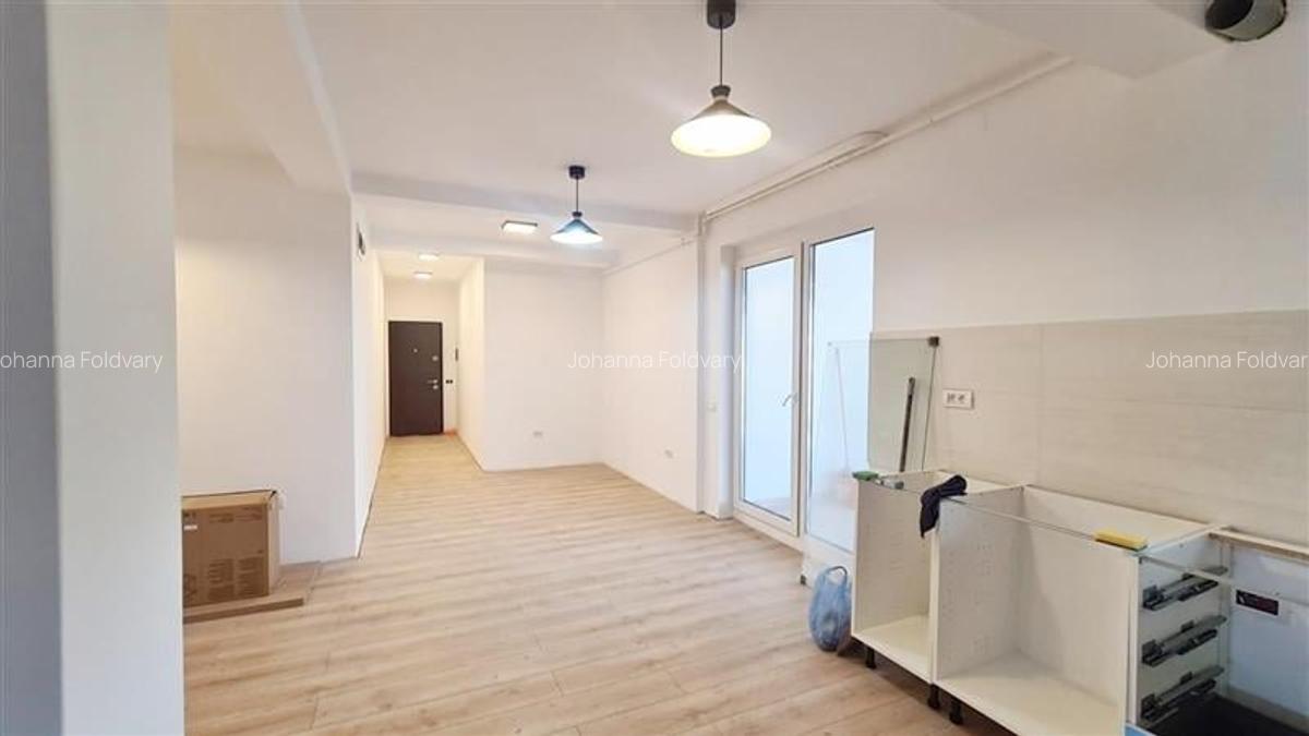APARTAMENT TIP PENTHOUSE 3 CAMERE CU TERASA MARE IN DUMBRAVITA - KAUFL - 3