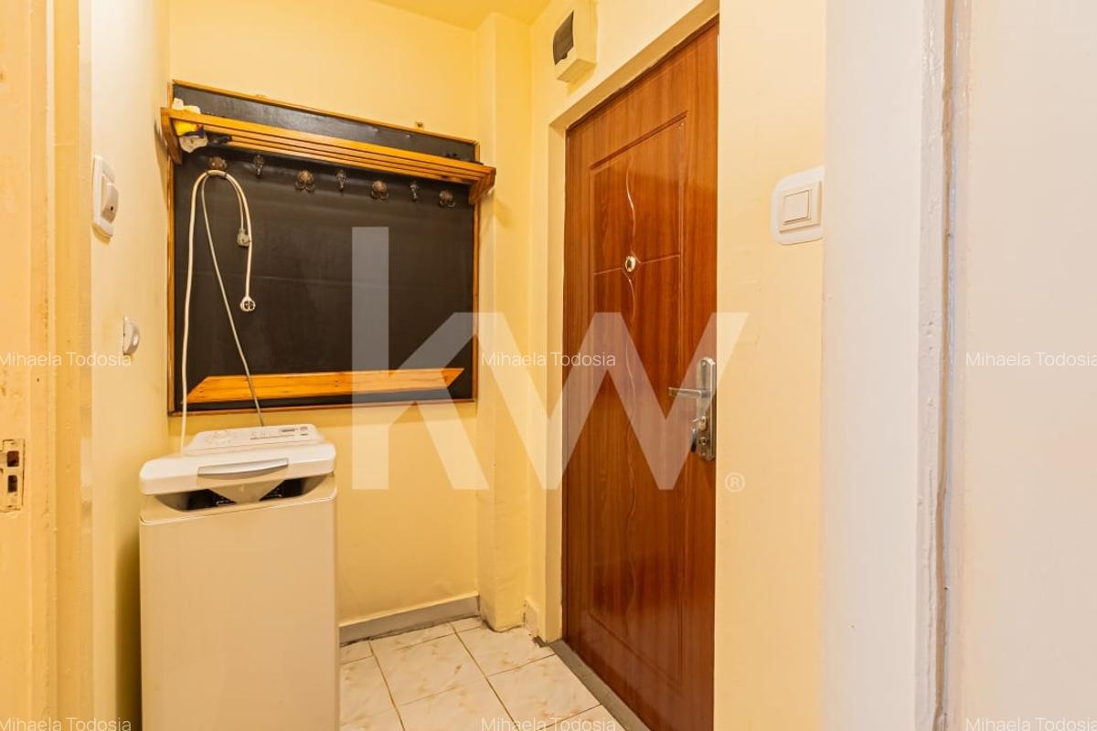 Garsoniera ideala pentru locuit sau investitie, Brasov - COMISION 0% - 11
