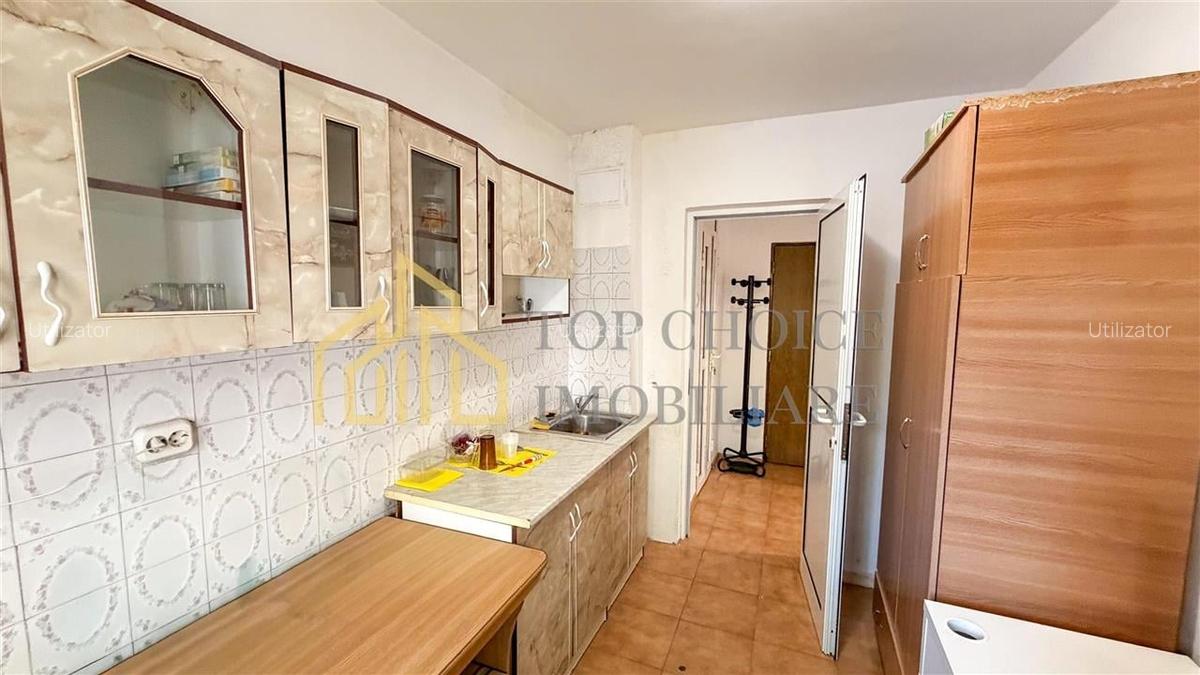 2 Camere Decomandat Bloc 1979- Stefan Cel Mare/Obor, Parter Inalt, De Renovat - 13