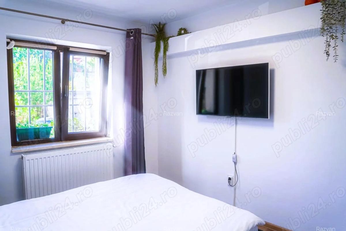 Proprietar - Apartament 4 camere, 130 mp utili, parter + demisol locuibil, cu garaj, zona Complex - 8