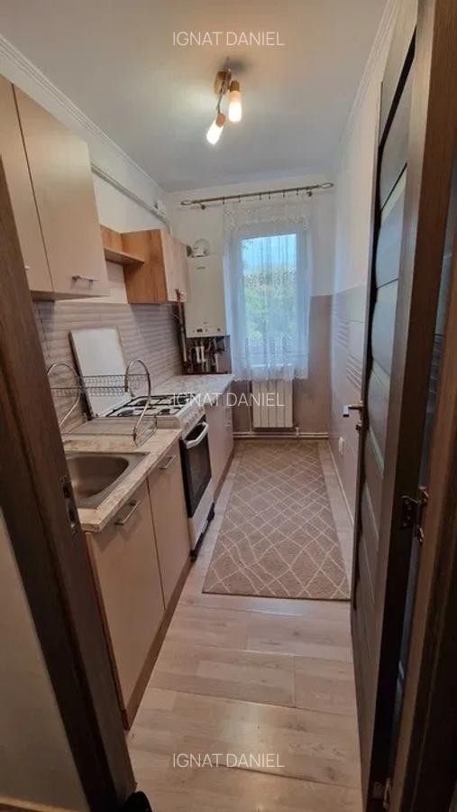 Apartament cu 2 camere decomandate, etajul 2/10, zona Alexandru cel Bun - 6