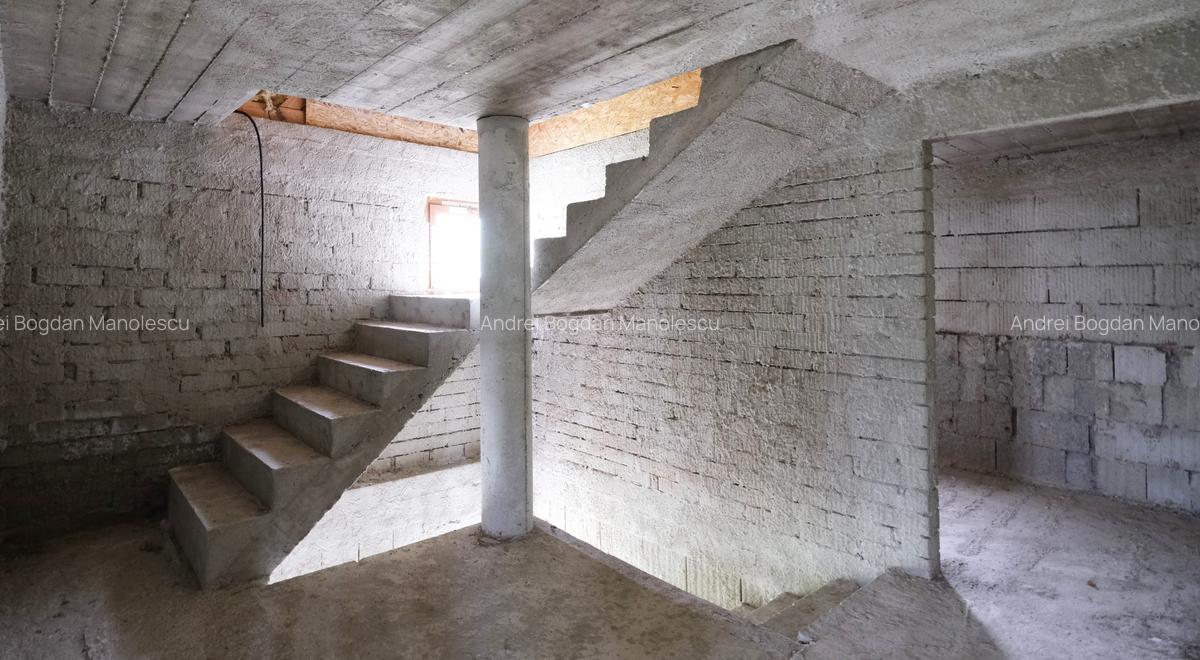 Vanzare vila mare si noua la munte in Cheia judetul Prahova langa padure - 9