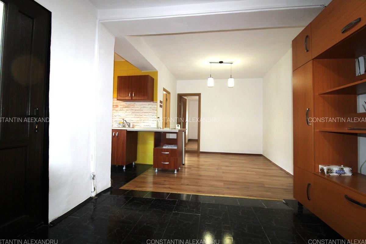Casa in zona Cosbuc (str Dorobanti) - 3