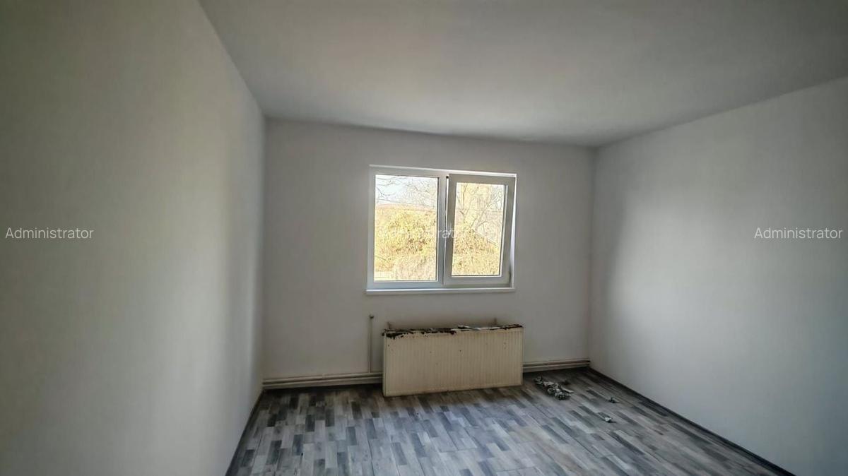 Garsoniera 22 mp,transformata din camera de camin,recent renovata. - 1