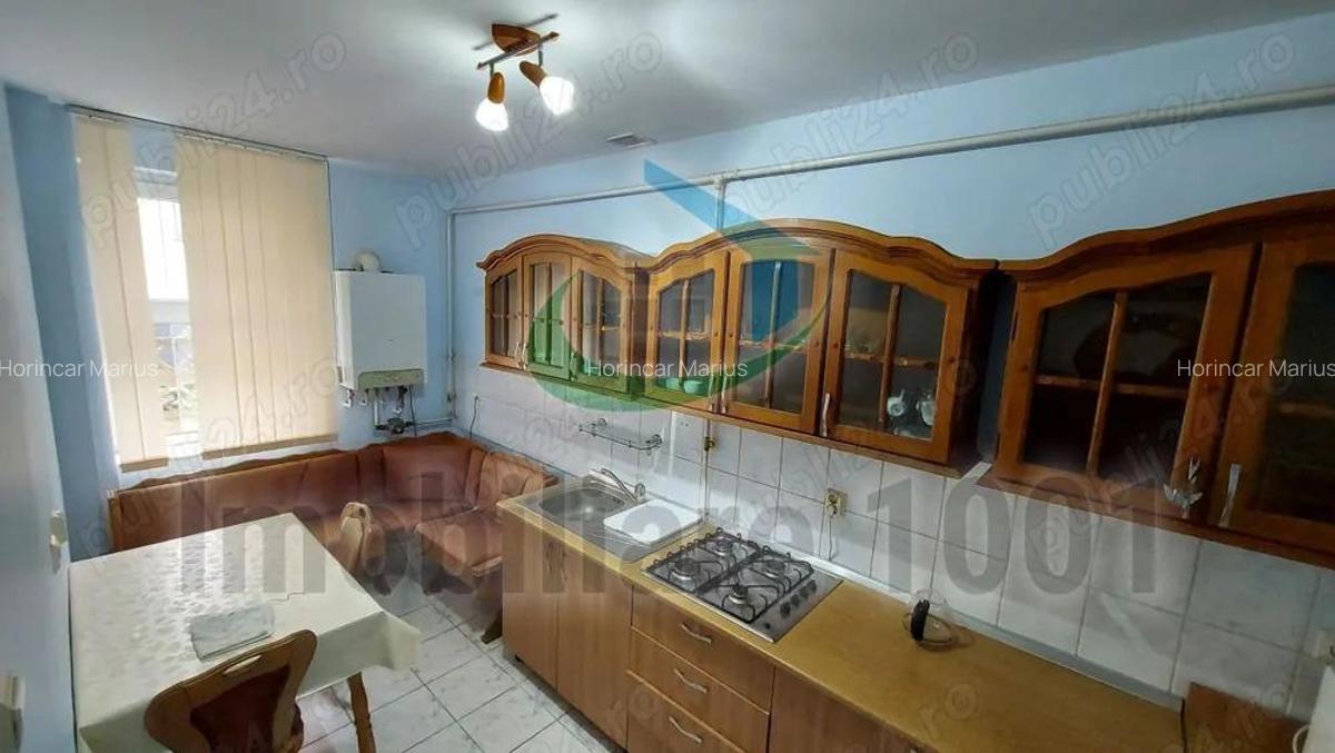 Spatiu birouri si boxa depozitare dotata cu rafturi, zona Hortensiei - 7