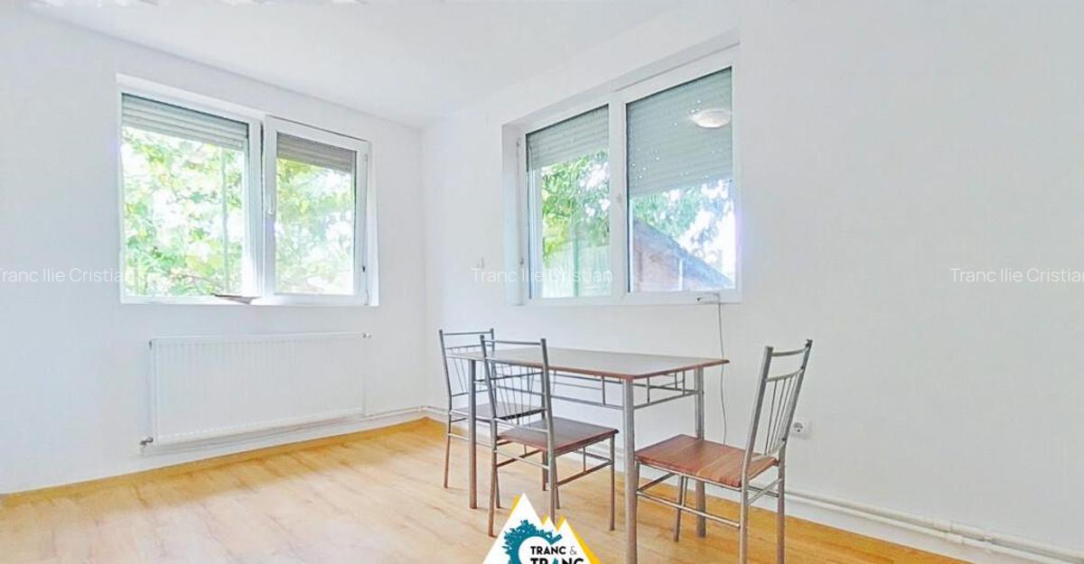 Casa spa?ioasa cu 3 camere, teren generos ?i anexe Curtici, Arad - 23