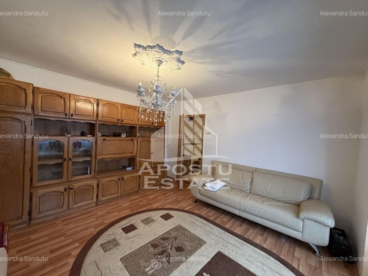 Apartament 3 camere , Centrala Proprie , Lipovei - 3