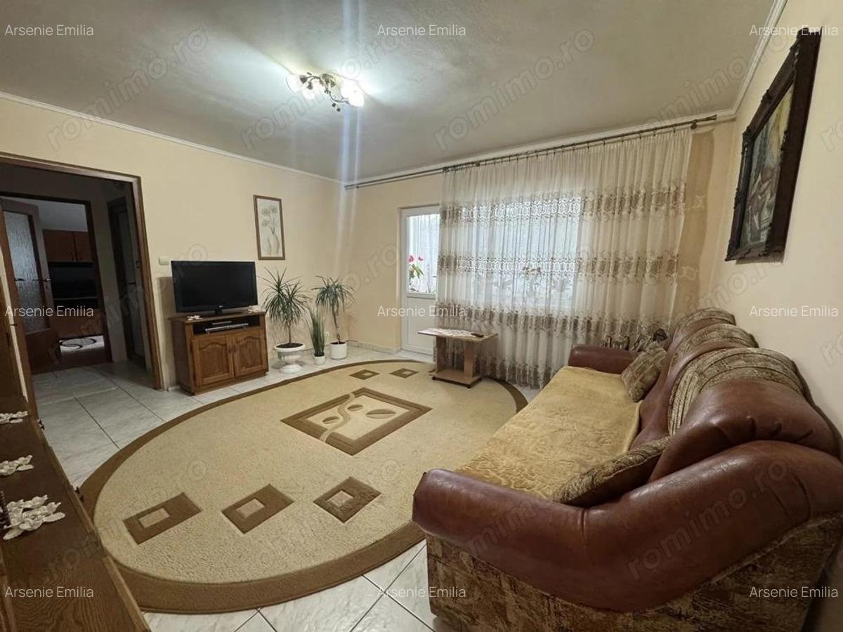 Apartament 2 camere | zona Soarelui- Aem | - 2