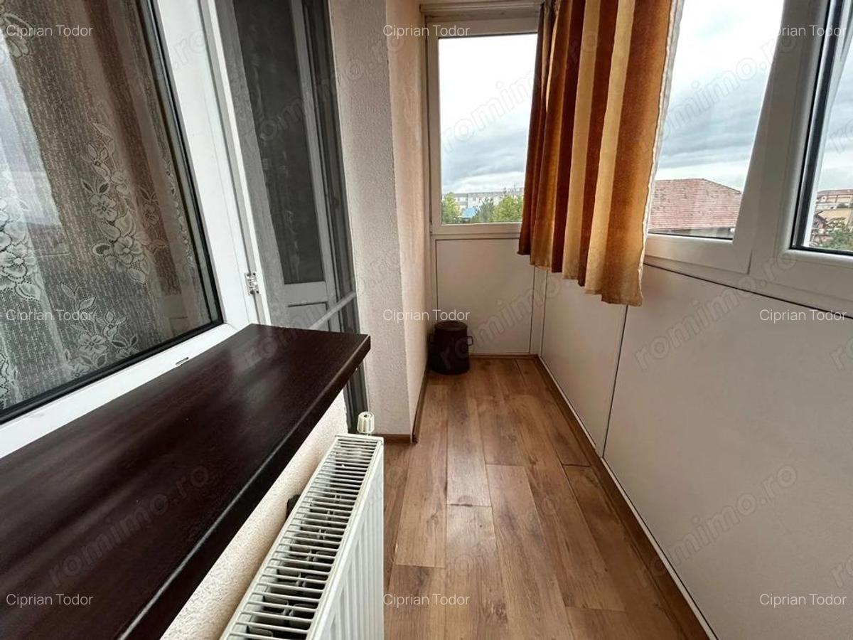 Apartament 2 camere, etaj 3 - zona Cetate - 5