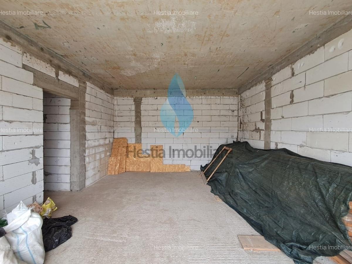 Casă cu 5 camere în Valea Adâncă - 5