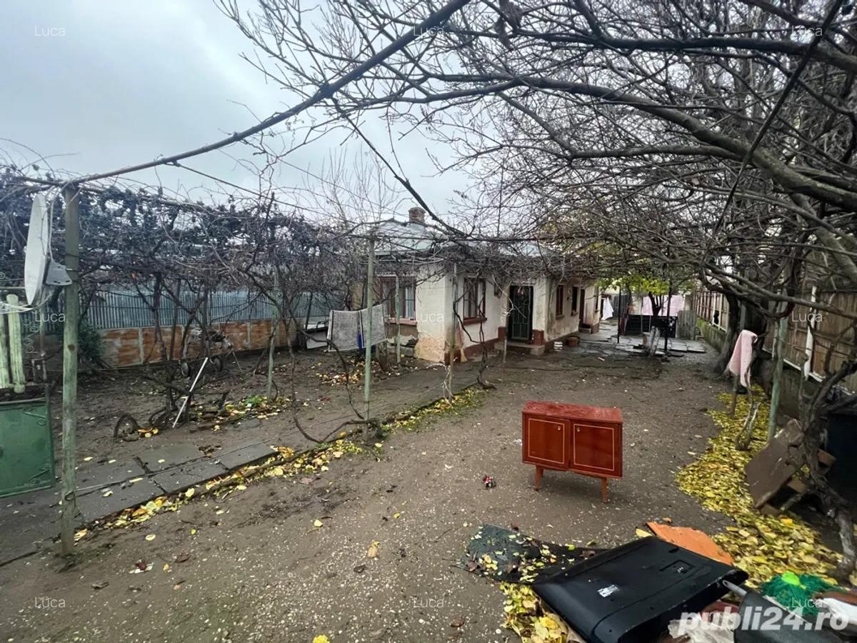 Casa locuibila - suprafata 410mp - Prelungirea Ghencea - Doua iesiri - 4