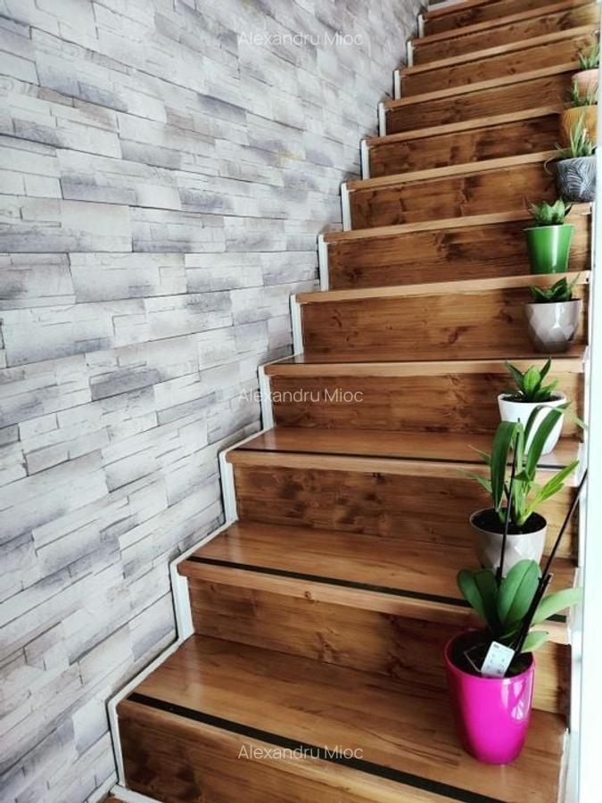 Nou. Spatios - 90 mp utili + terasa.  Complet mobilat si utilat. Langa Eso. - 10