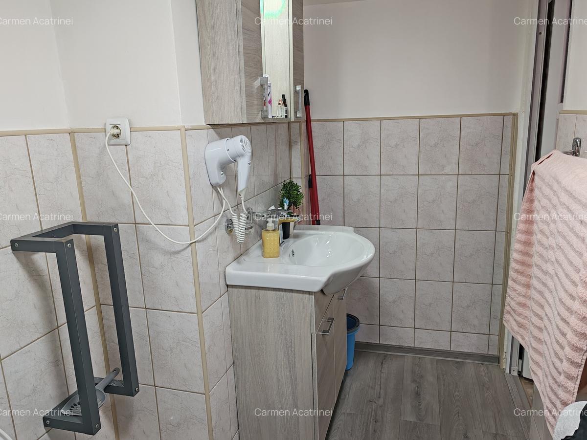 Garsonieră semidecomandată, mobilată în Central - 8