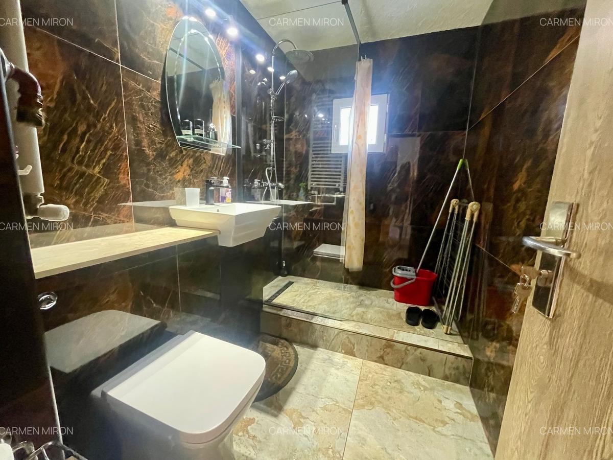 Apartament cochet 3 camere decomandat zona Plopilor - 9