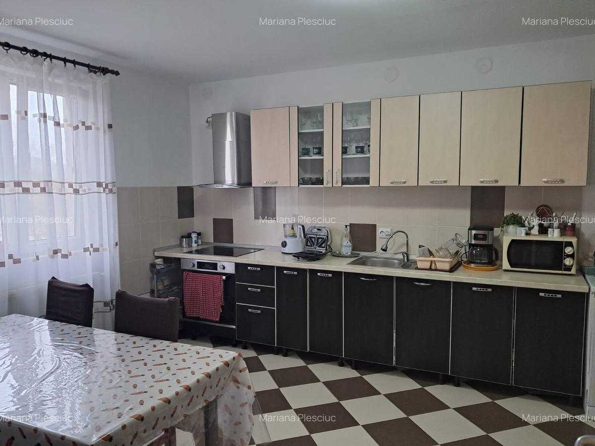 Casa tip duplex in Selimbar - 6