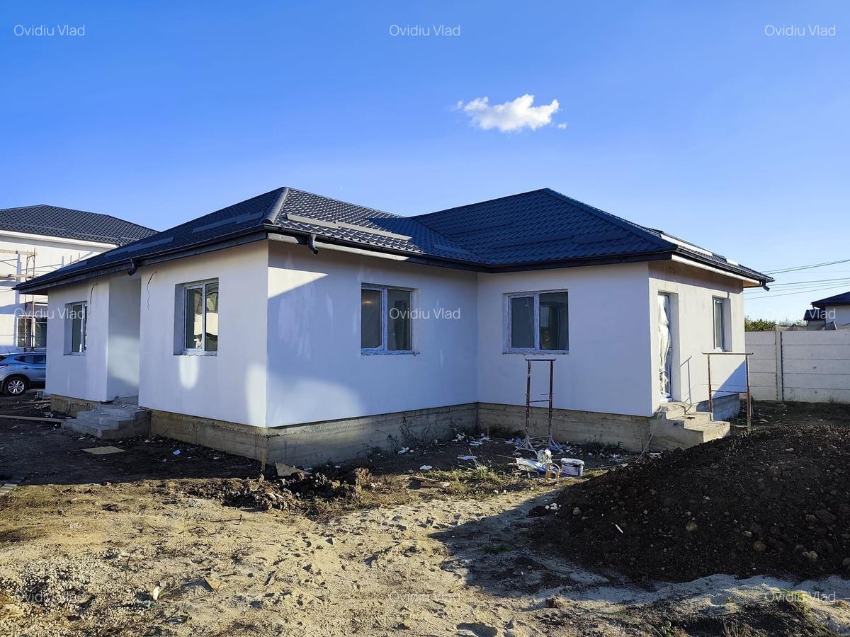 FARA COMISIOANE casa cu 4 camere 2 bai incalzire pardoseala curent 380v asfalt - 1 FARA COMISIOANE casa cu 4 camere 2 bai incalzire pardoseala curent 380v asfalt - 1