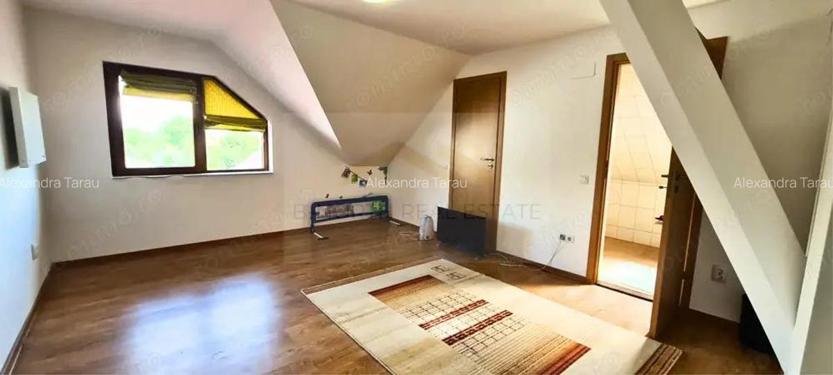 Pensiune/ Vila de vanzare Orlat Sibiu - 9