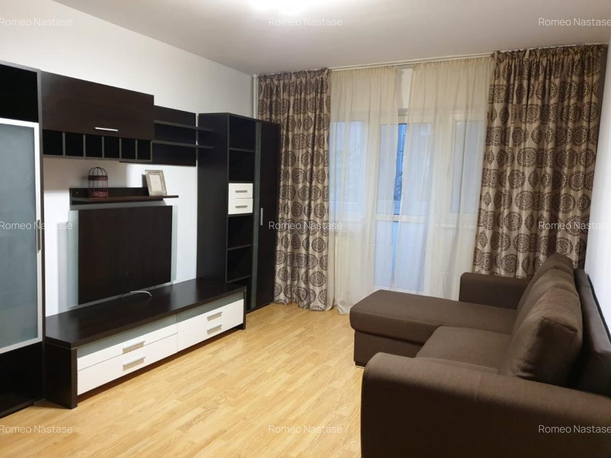 Apartament Dumbrava Nouă nr.18 bl.M165, 3 camere, 2 băi, 2 balcoane - 1
