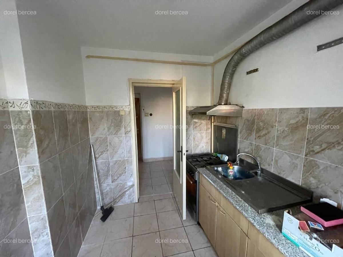 Aartament 3 camere în Tecuci - 6