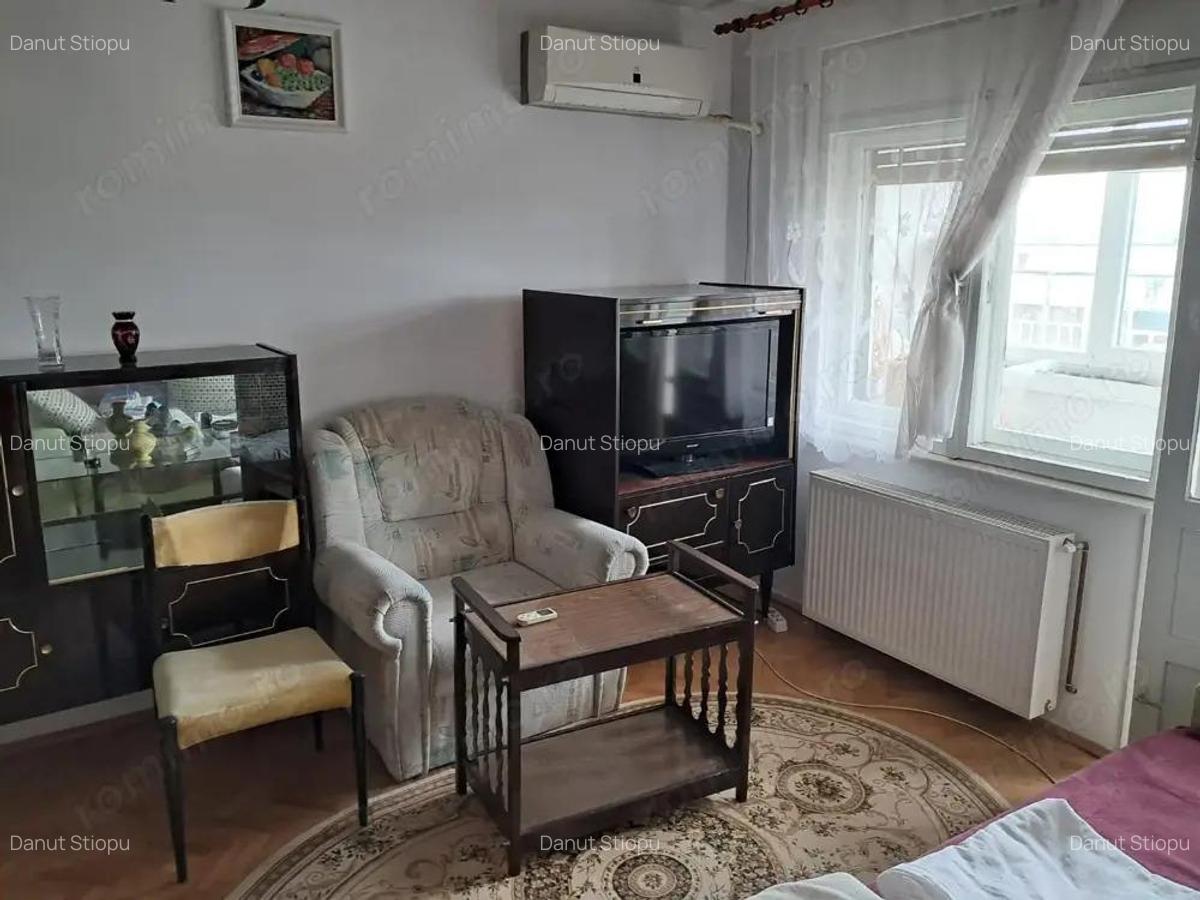 Apartament 4 camere cu vedere panoramica Lugoj, etaj 6/10 - 2