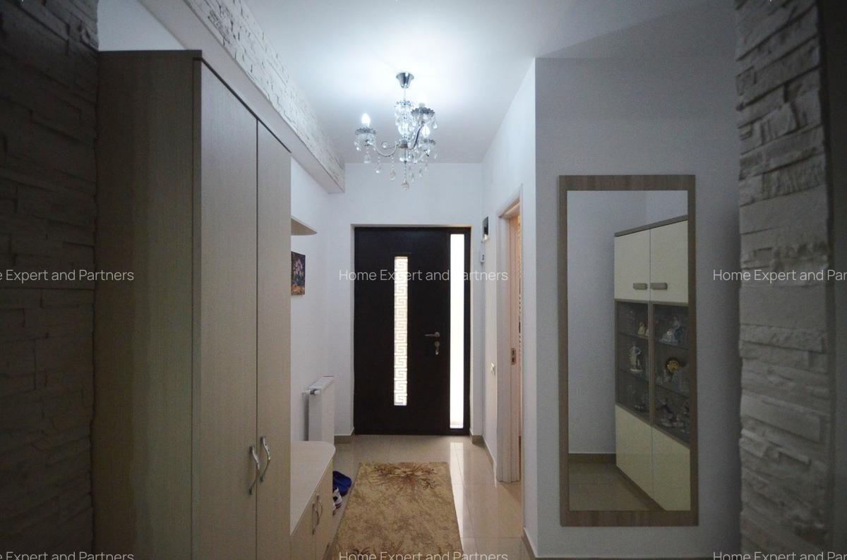 Casa 5 camere + 4 Bai | Loc de parcare | Bragadiru | - 17