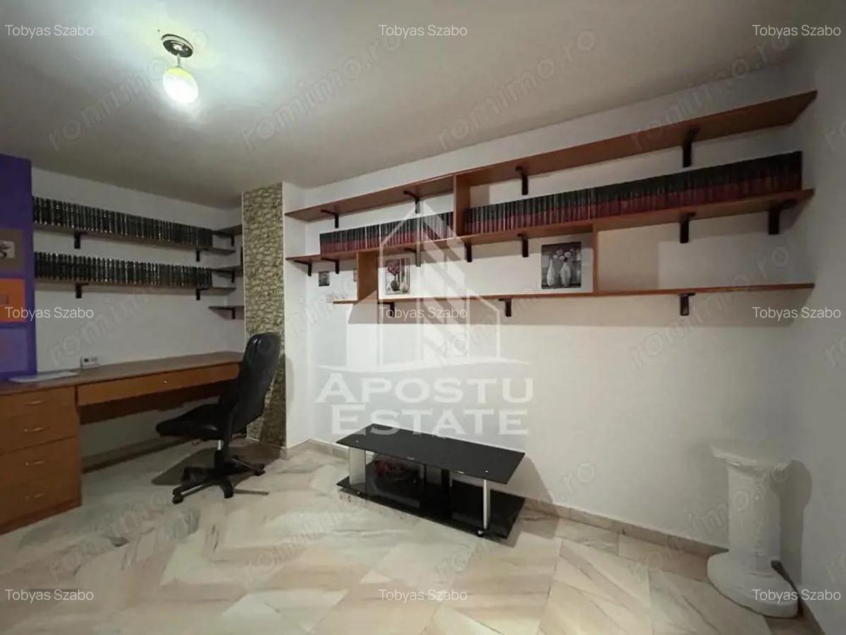 Apartament cu 3 camere, 2 balcoane, centrala proprie Spitalul Judetean - 2