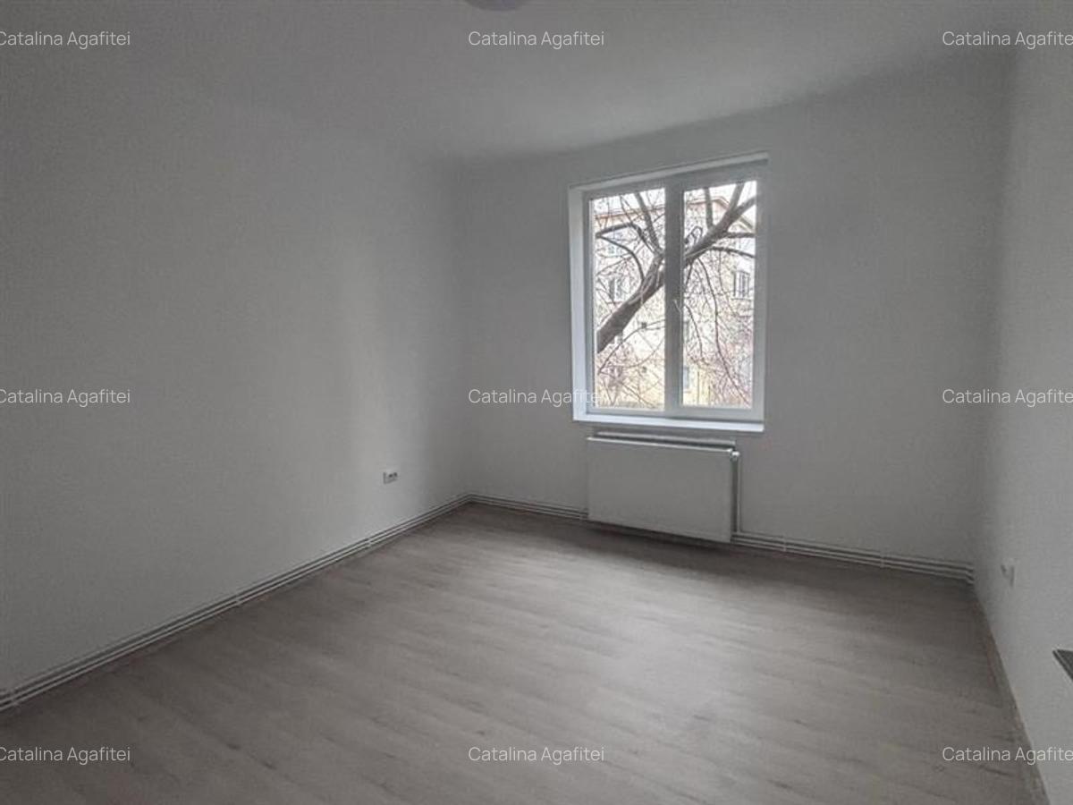 Apartament cu 2 camere decomandat în Central - 2