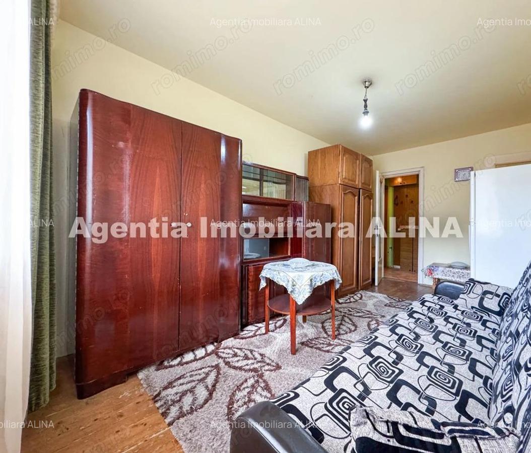 Ap. 2 camere in Deva, zona Dacia, Aleea Romanilor, 32 mp, semidecomandat, et. 3. - 2