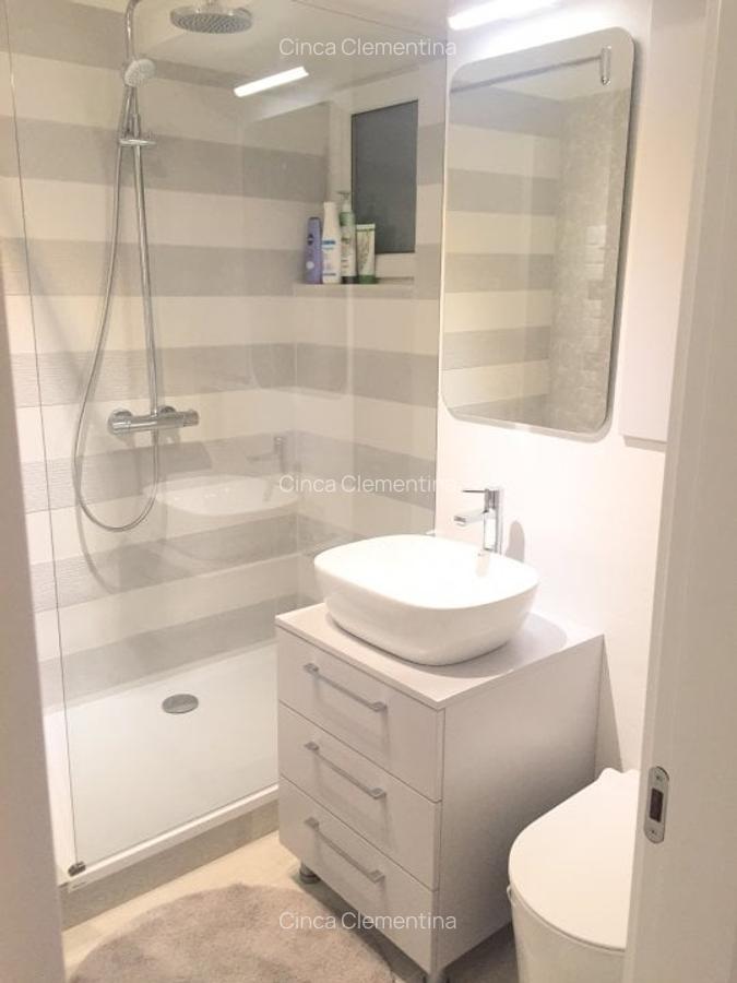 Proprietar, vand ap. 3 camere, Piata Alba Iulia - 9