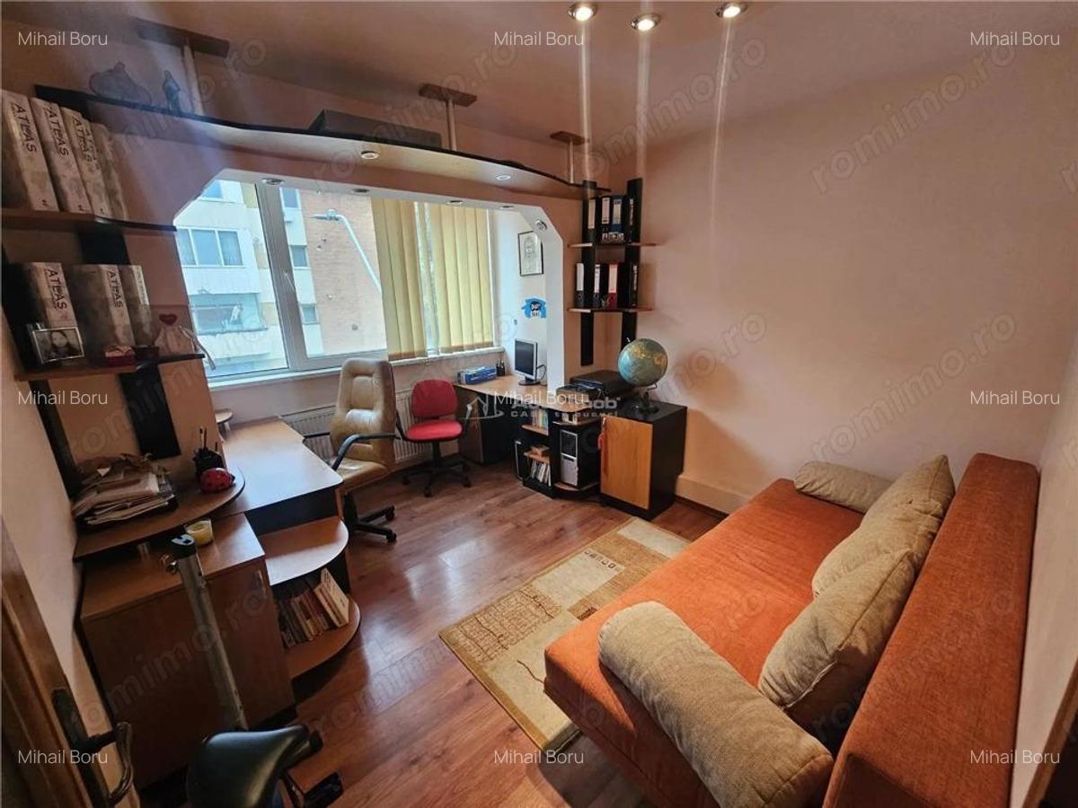 Resita, 4 Cam. Dec., Mobilat+Utilat, Et. 2, Micro 4 - 7