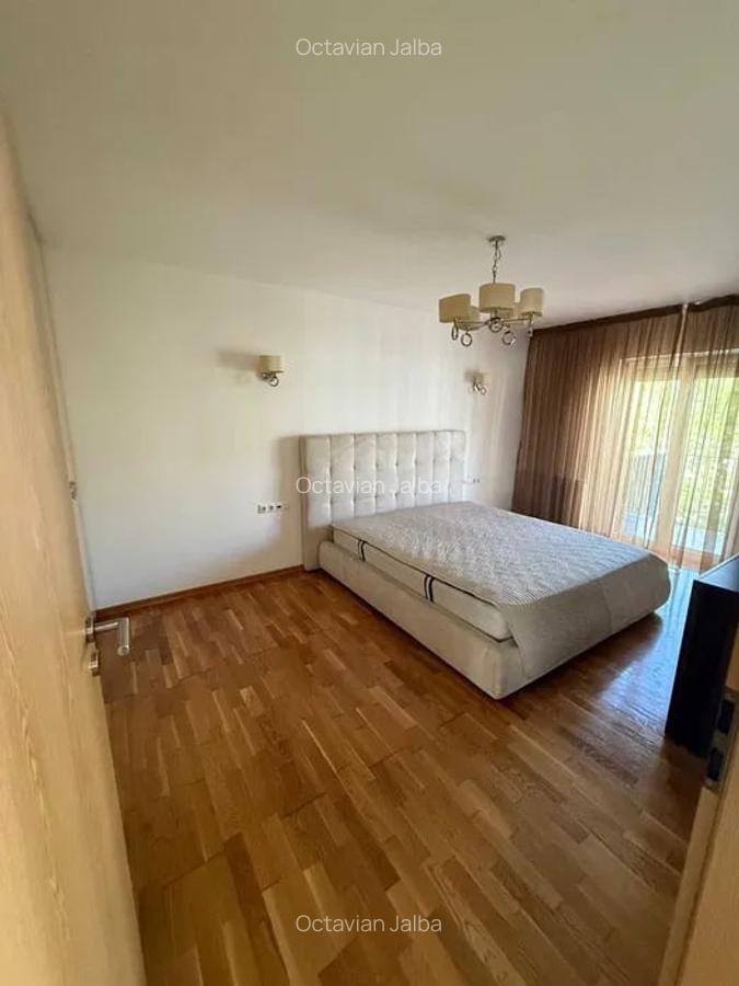 Apartament de 2 camere, decomandat, CHIAR LANGA PARC,  Carol Park Residence - 3 Apartament de 2 camere, decomandat, CHIAR LANGA PARC,  Carol Park Residence - 3