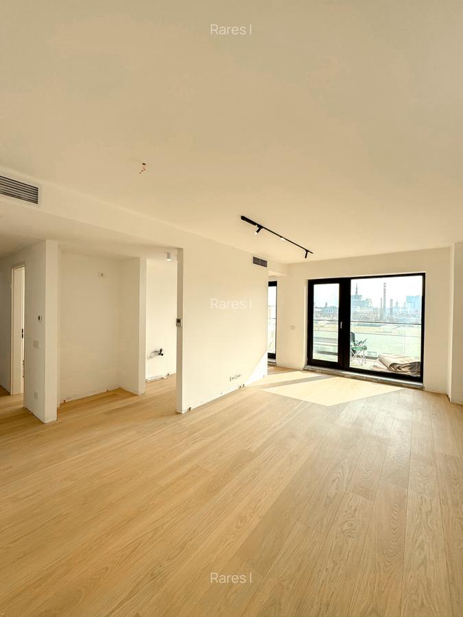 Apartament cu 3 camere semidecomandat în Dămăroaia - 2