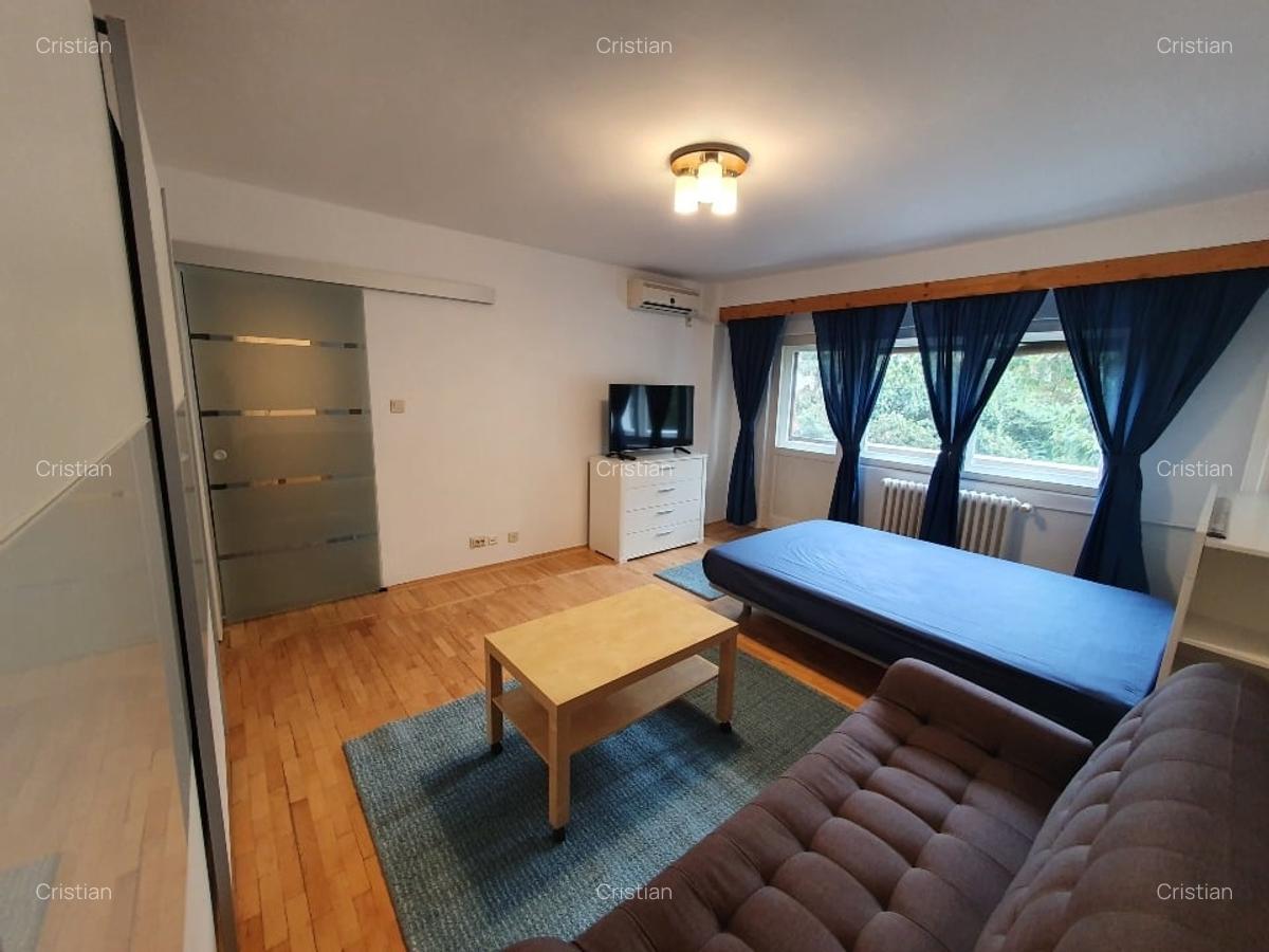 Garsoniera Bulevardul DECEBAL 24, STRADAL - 40 mp, DIRECT PROPRIETAR-COMISION 0% - 3