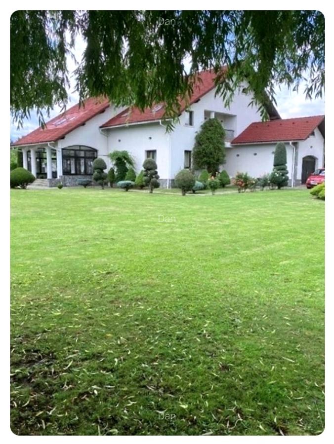 Casă de vânzare Câmpina (Muscel) - 1