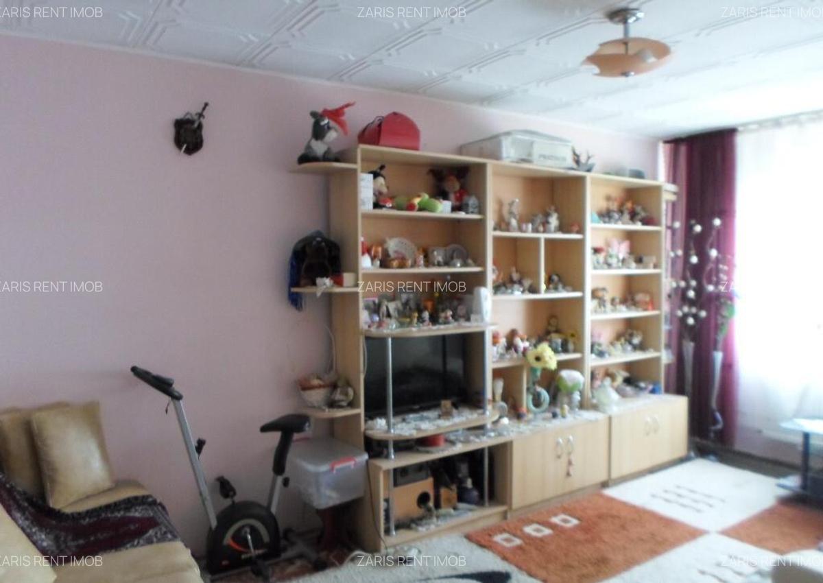 Apartament 3 camere, decomandat in Ploiesti, 9 Mai - 3