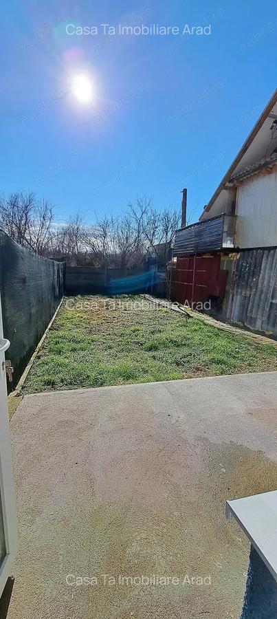 Casa pe str. M. Eminescu, Ineu, Arad - 1
