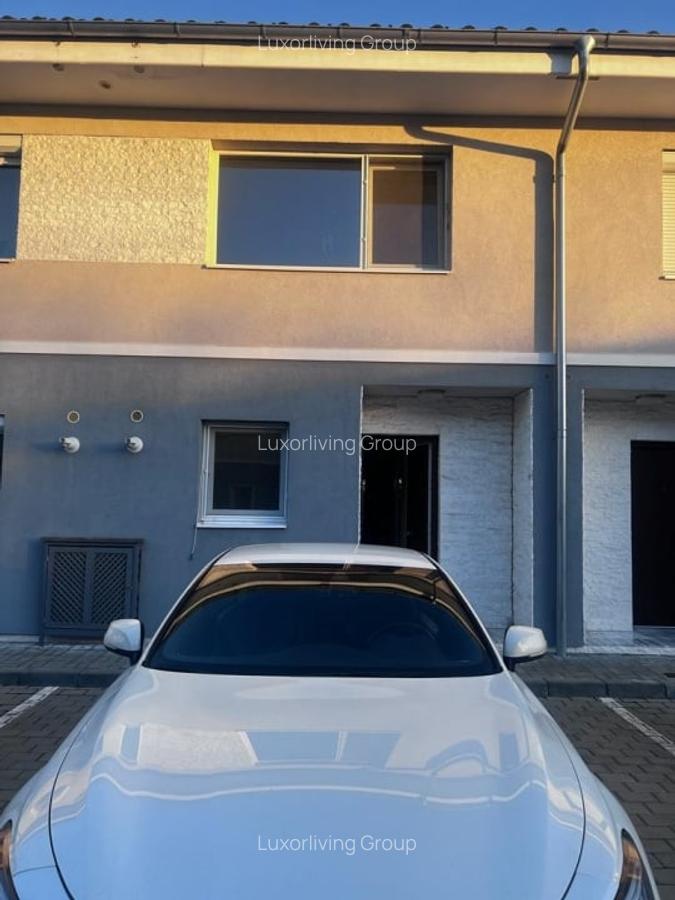 Vila cu curte si gradina Pipera Complex securizat langa Padure - 20