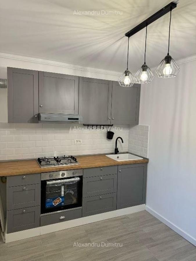 Apartament cu 3 camere semidecomandat, mobilat în Rahova - 14