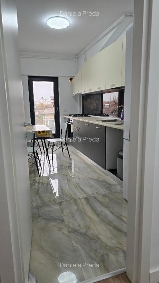 Tineretului/Carol Metrou. 2 camere nou, mobilat si utilizat complet. Proprietar - 6