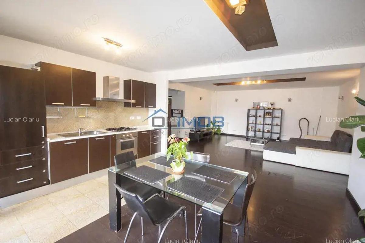 Sisesti - Bucuresti Targoviste-Apartament 3 camere de vanzare etaj 1 - 4