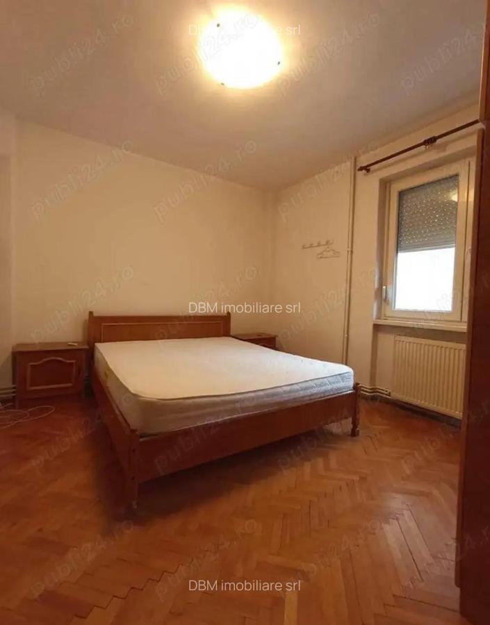 De inchiriat apartament 2 camere Pia?a Victoriei centru - 4